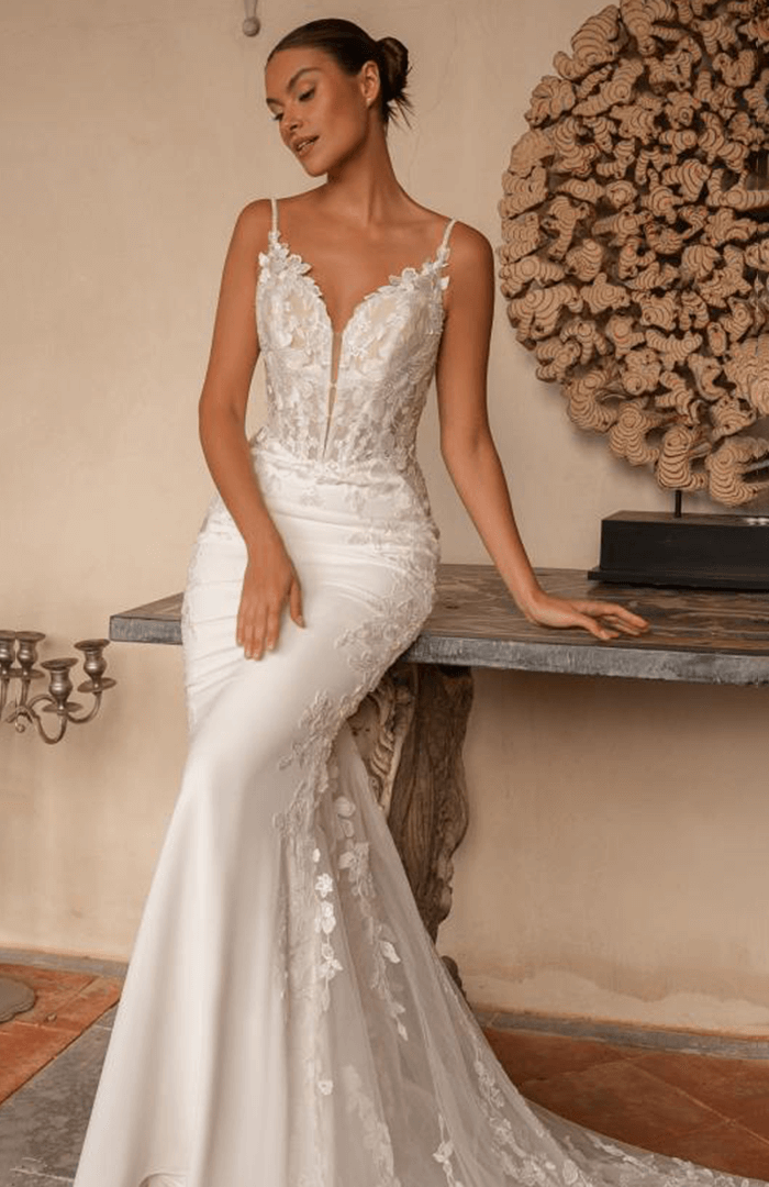 Divina Sposa Ref. 26DS-16